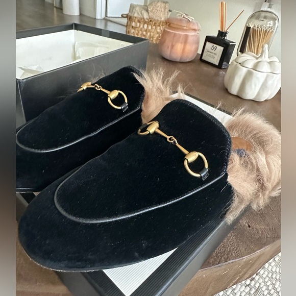 👠 Gucci Velvet Black Mules – Women’s Size 38 - Picture 2 of 6